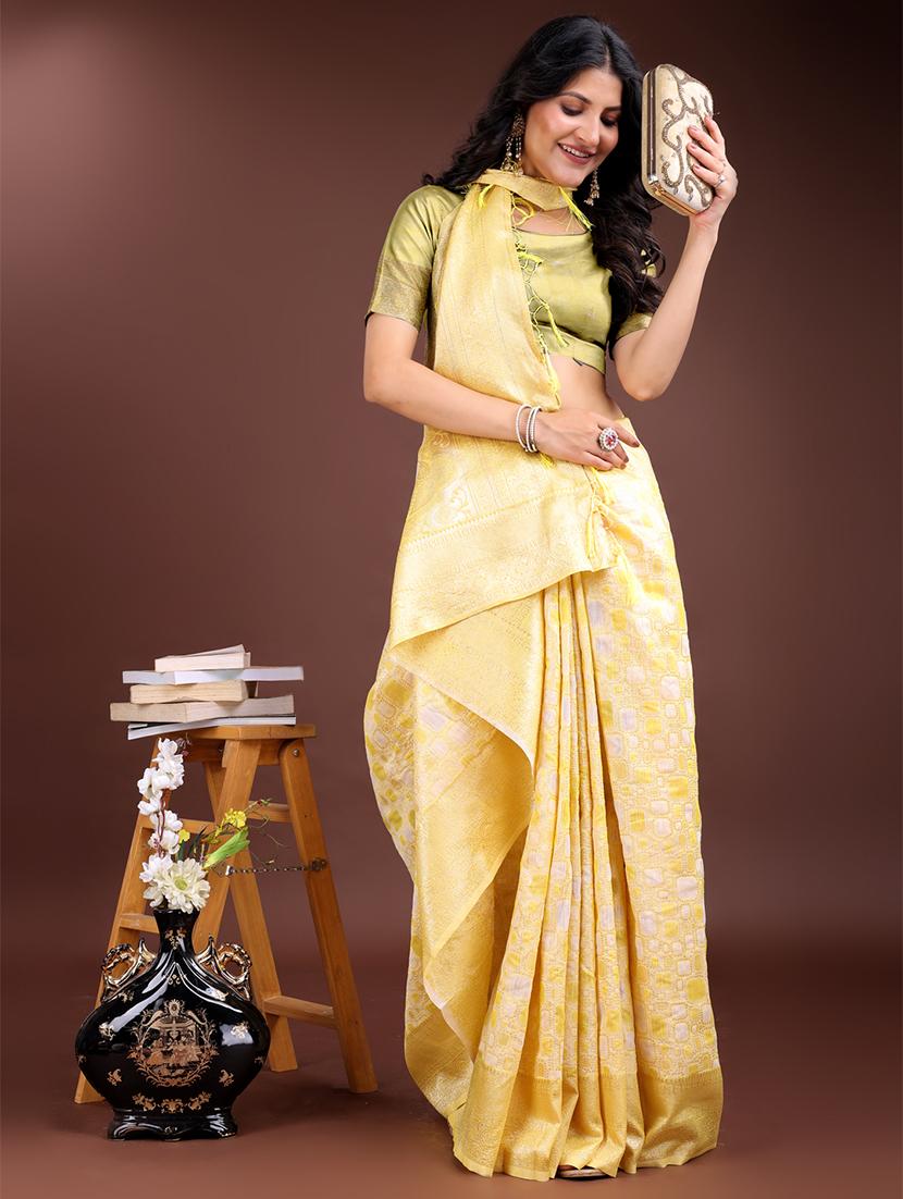 women self design banarasi saree with blouse - 21969190 - Standard Image - 2