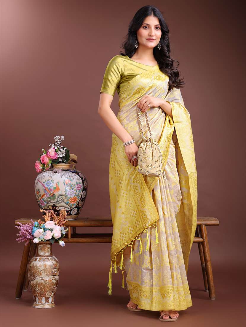 women self design bordered saree with blouse - 21969202 -  Standard Image - 2