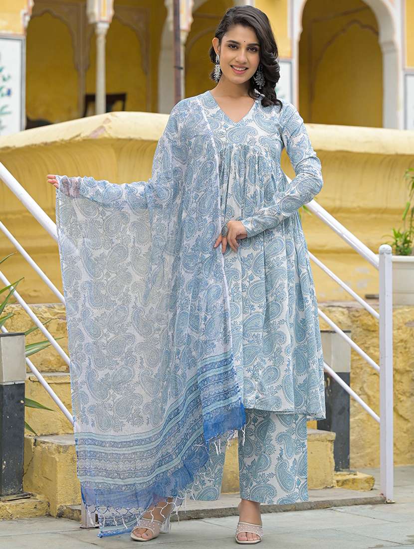 women off white long sleeve kurta pant with dupatta set