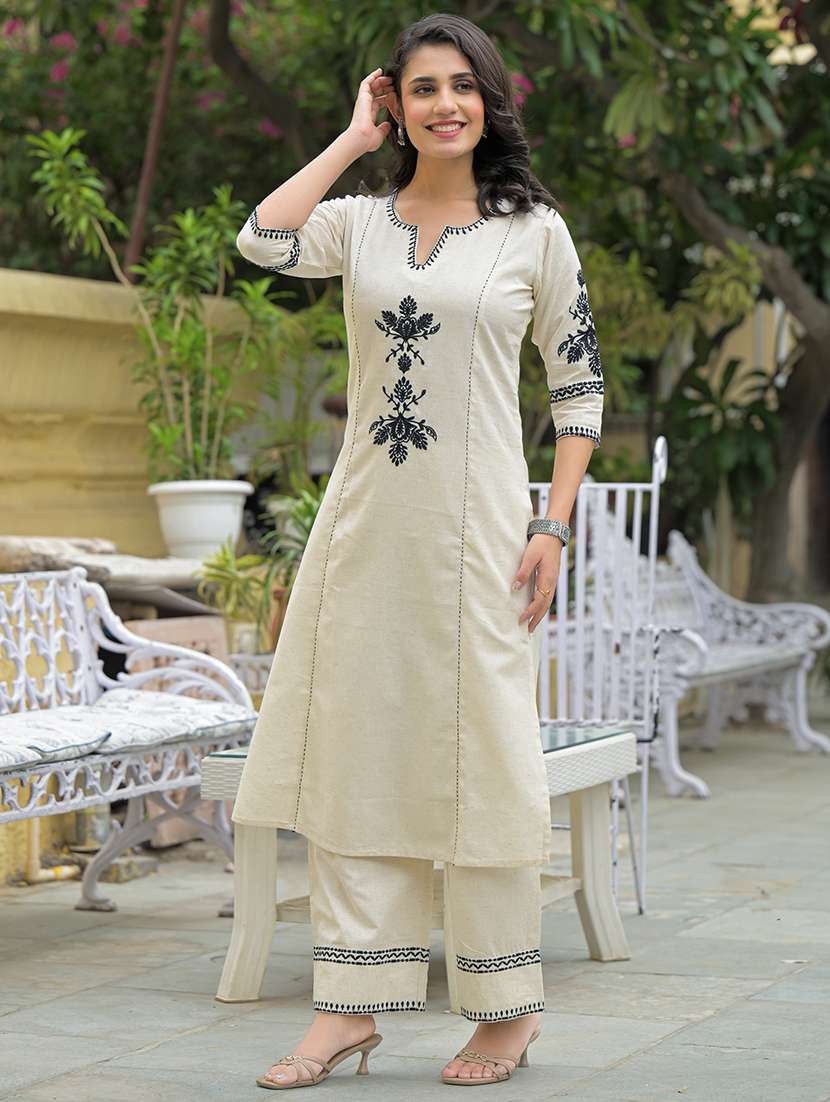 women three quarter sleeve kurta palazzo set - 21969212 -  Standard Image - 2