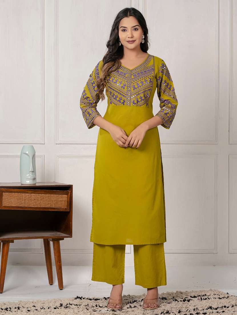 women three quarter sleeve kurta pant set - 21969695 -  Zoom Image - 0