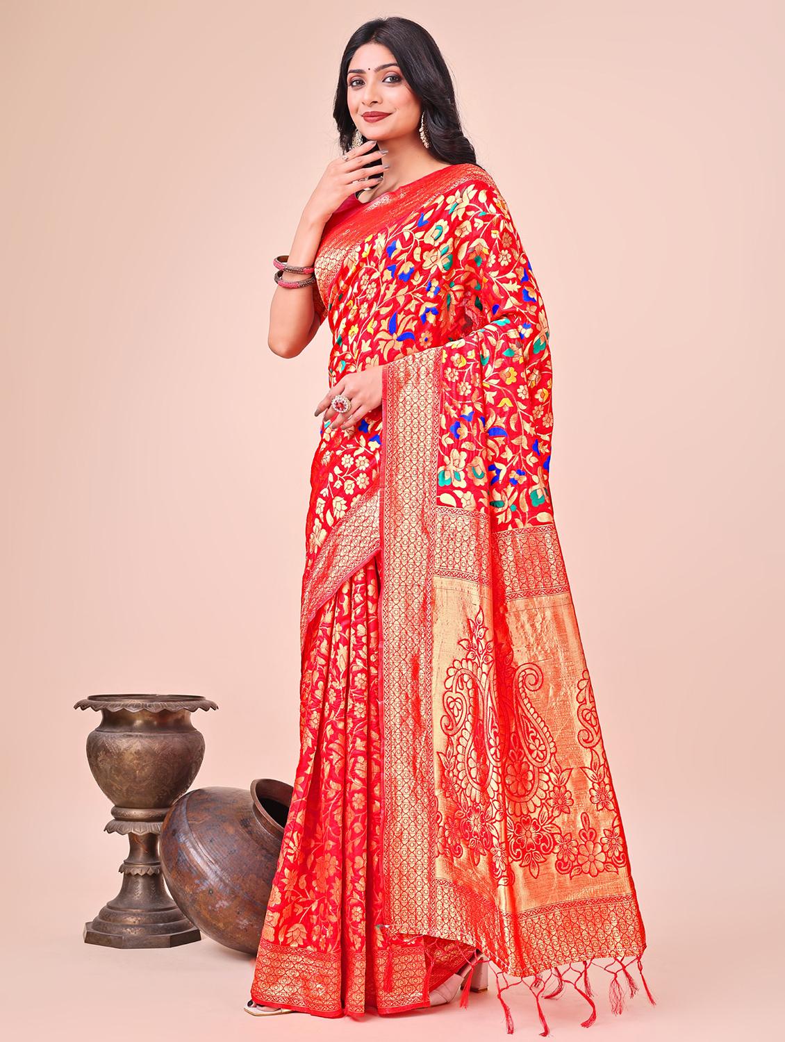women self design banarasi saree with blouse - 21969933 - Standard Image - 2
