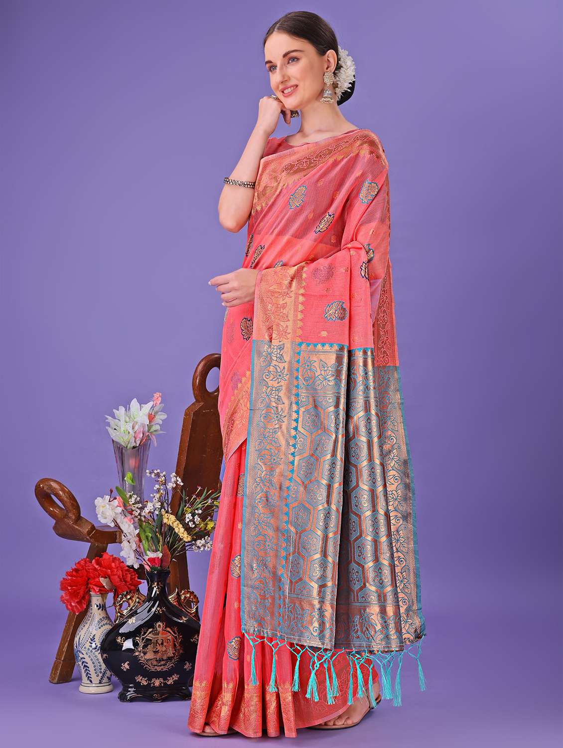 women self design bordered saree with blouse - 21969943 -  Standard Image - 2