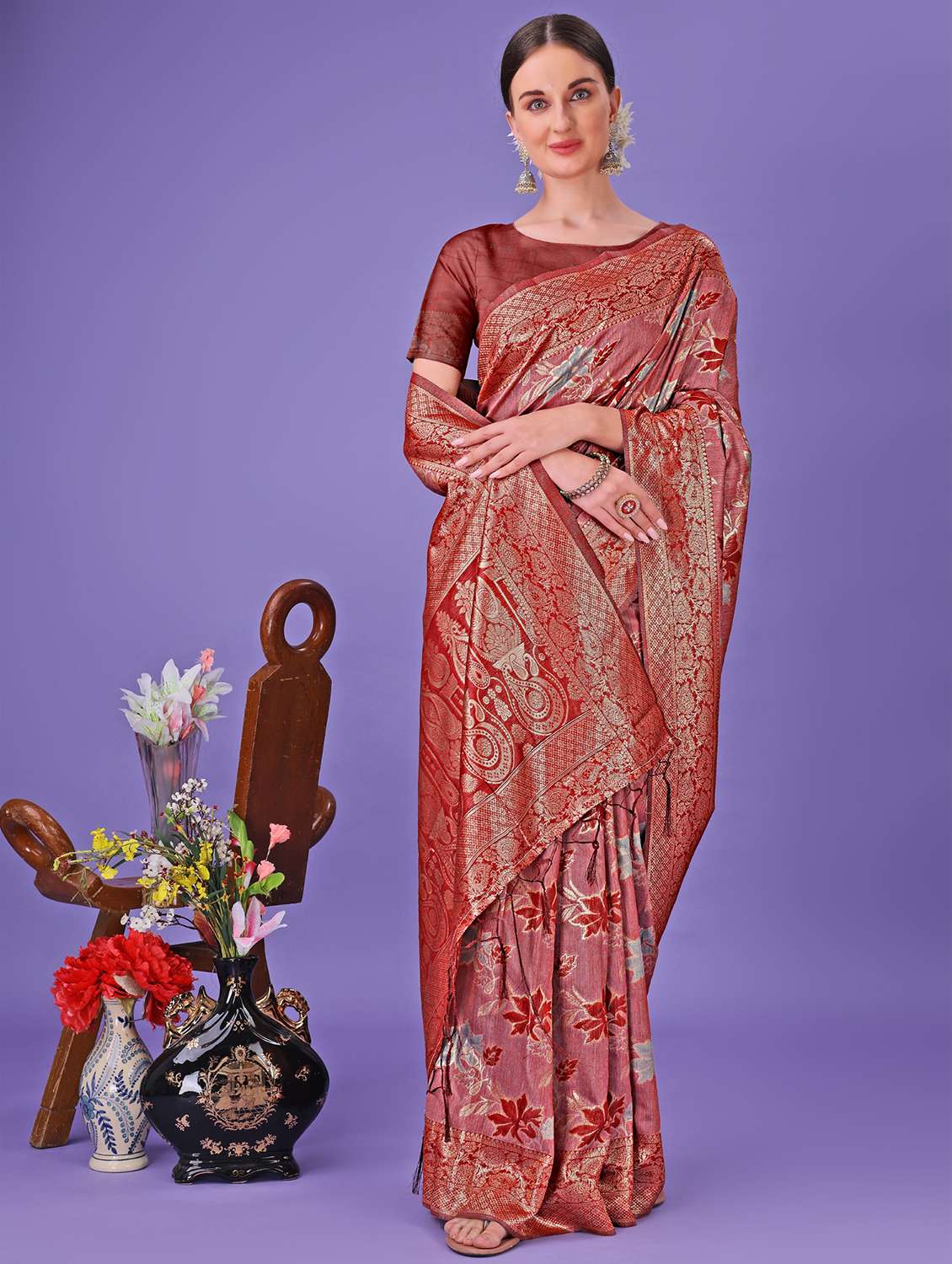 women self design banarasi saree with blouse - 21969965 -  Standard Image - 2