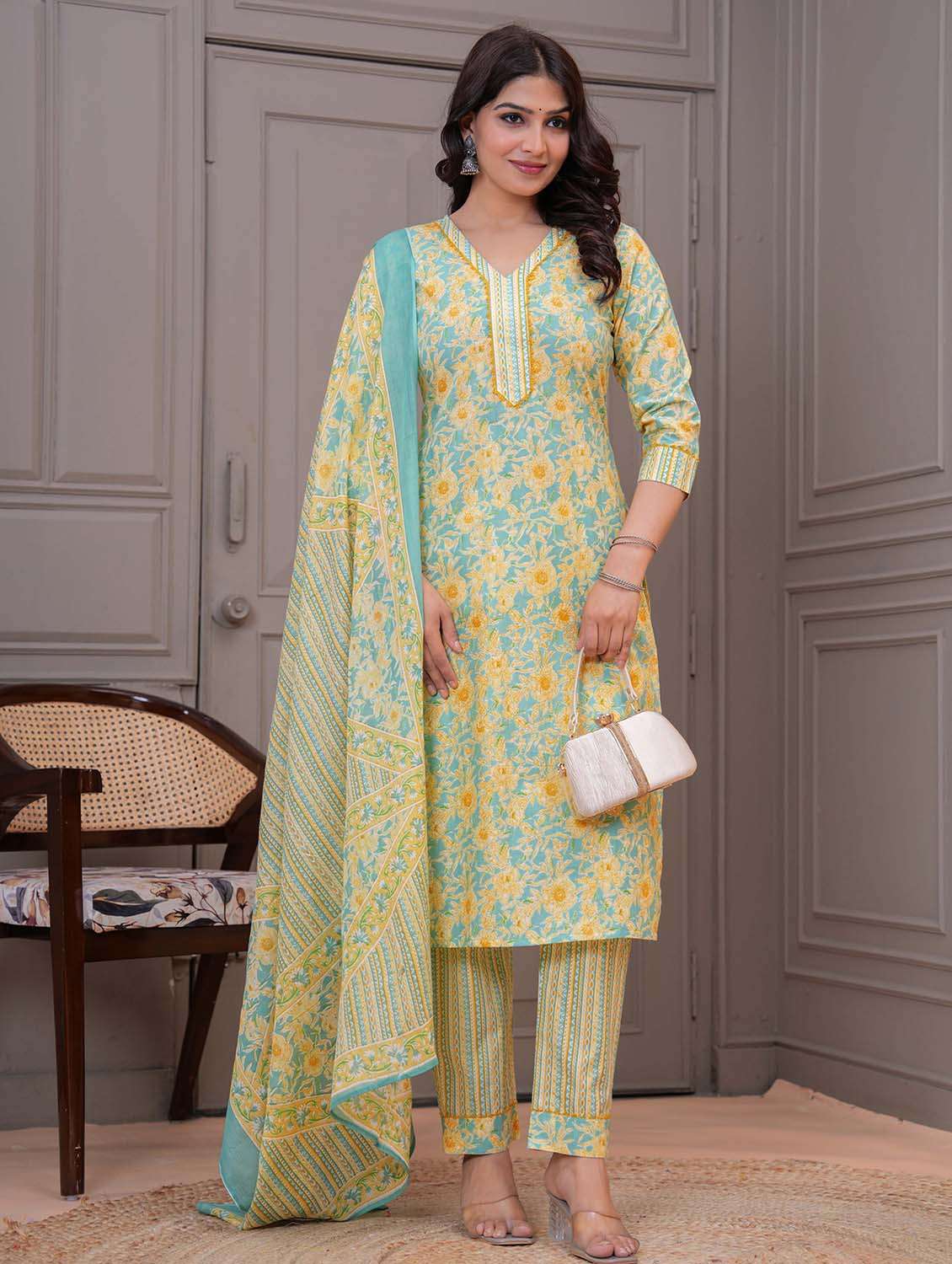women three quarter sleeve kurta pant with dupatta set
