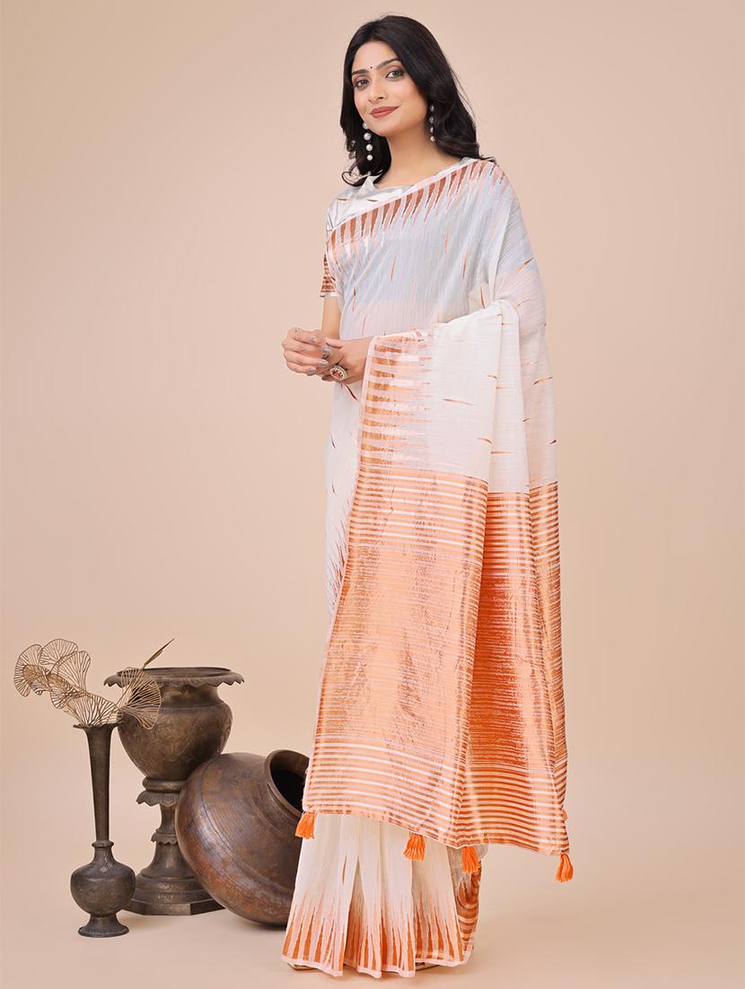 women self design bordered saree with blouse - 21970131 - Standard Image - 2