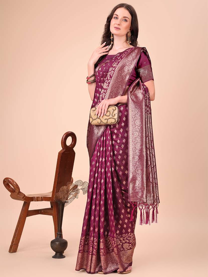 women self design banarasi saree with blouse - 21970138 - Standard Image - 2
