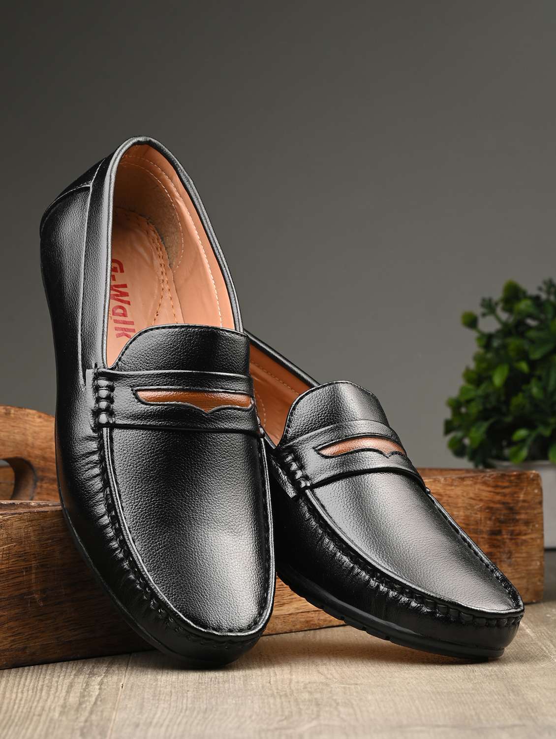 men black slip on loafer