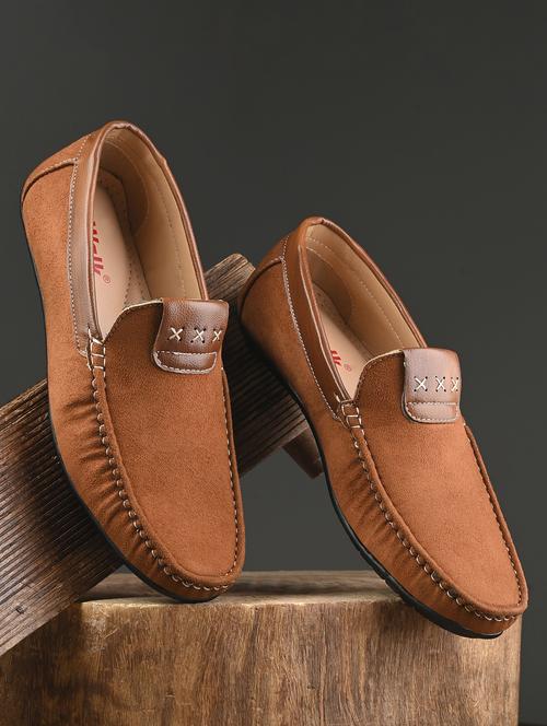 men solid slip on loafer - 21970205 - Standard Image - 0