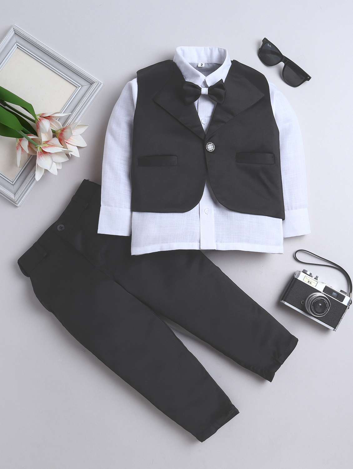 boys solid waistcoat and trouser set
