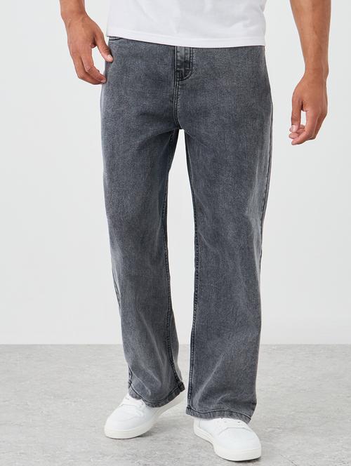 men washed mid rise straight fit jeans - 21970944 -  Standard Image - 0