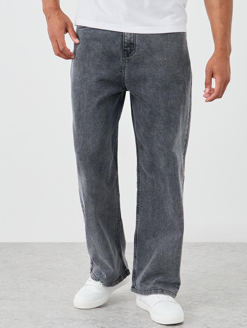 men washed mid rise straight fit jeans - 21970944 -  Zoom Image - 0