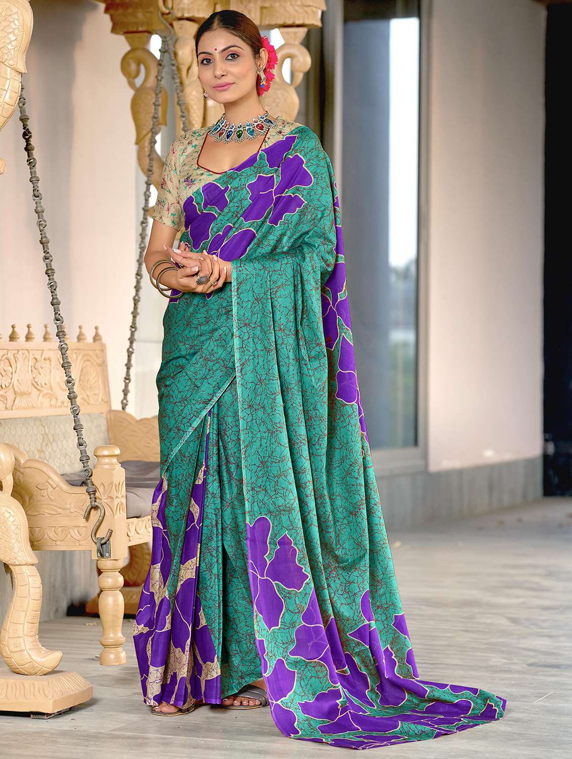 women printed casual wear saree with blouse