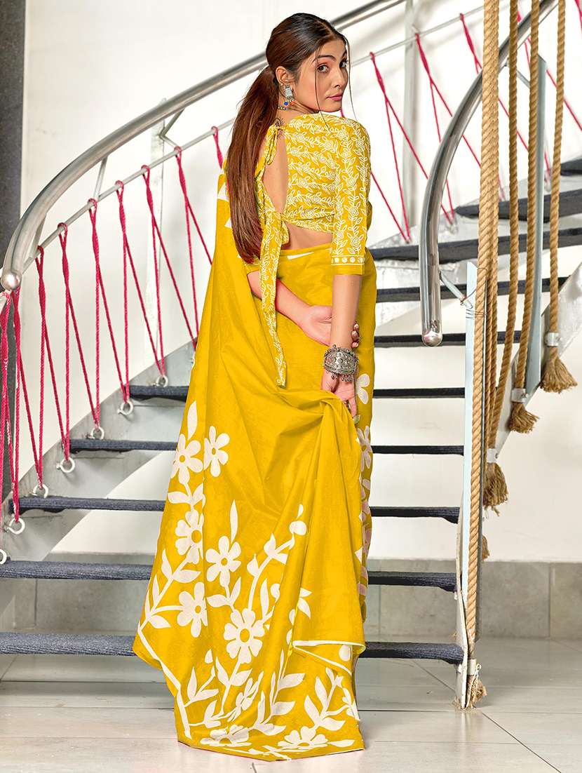 women printed casual wear saree with blouse - 21971033 -  Standard Image - 2