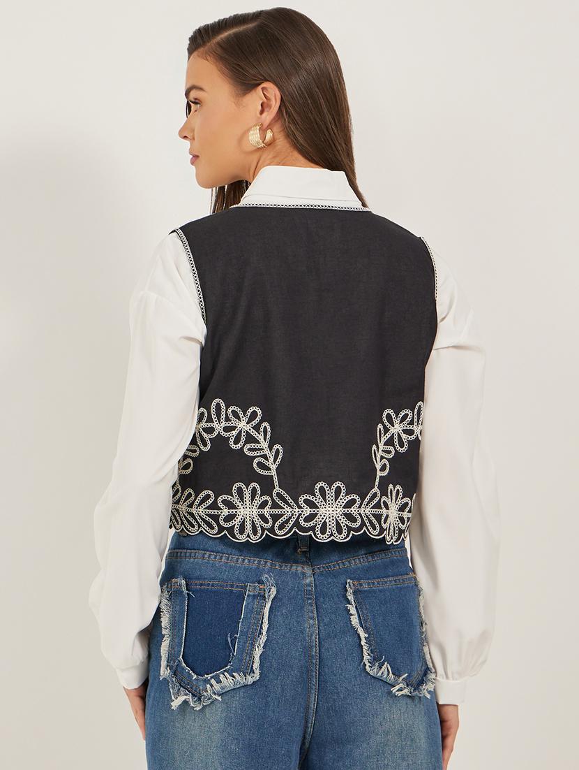 women embroidered sleeveless vest top - 21971062 - Standard Image - 2