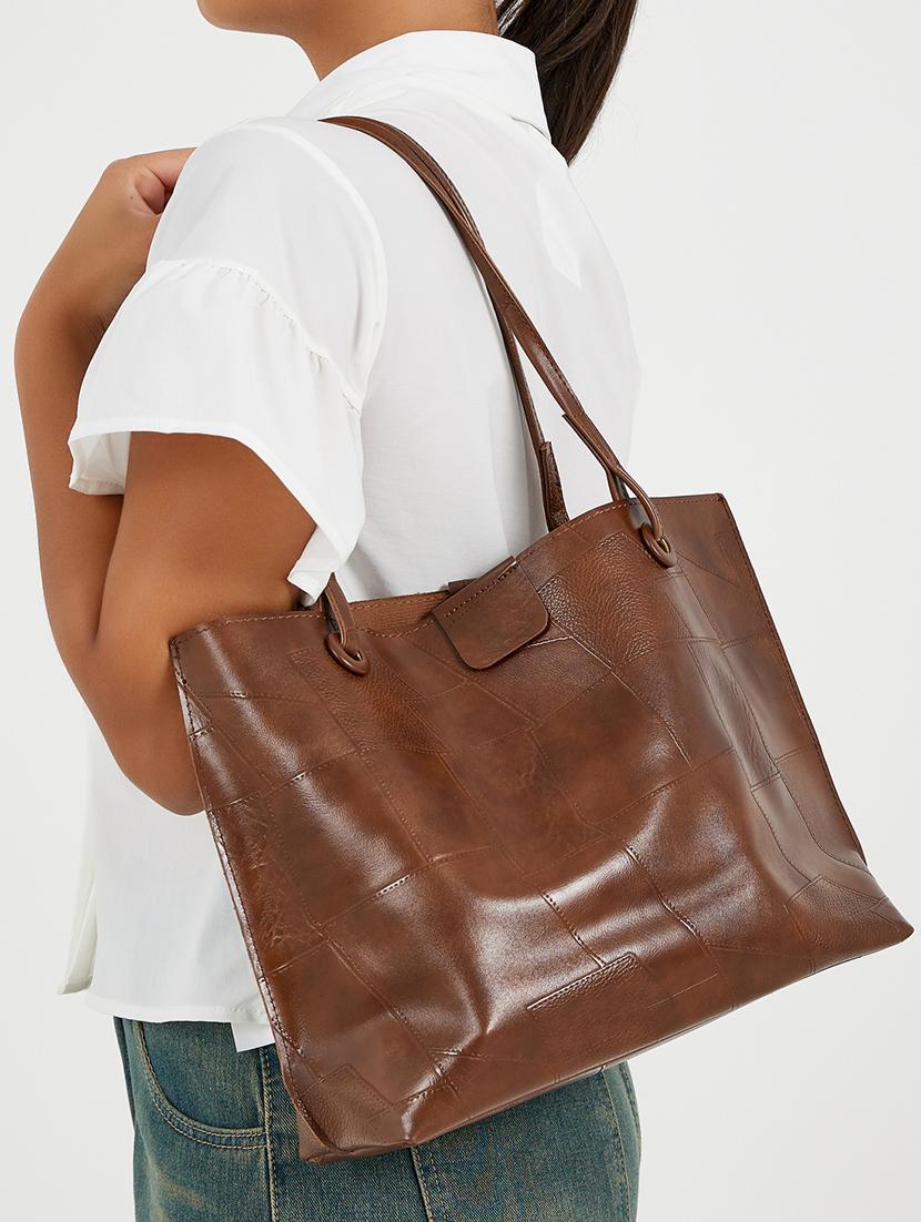 brown textured pu shoulder bag set - 21971296 - Standard Image - 2