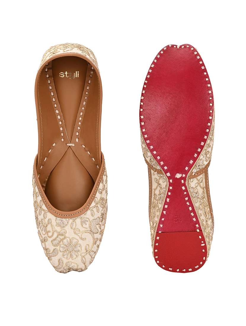 women cream embroidered slip on juti - 21971308 -  Standard Image - 7