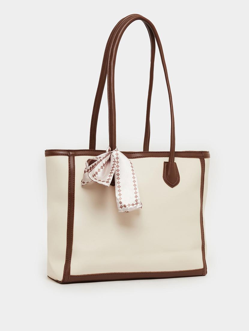 beige shoulder bag with color block trim - 21971435 - Zoom Image - 0