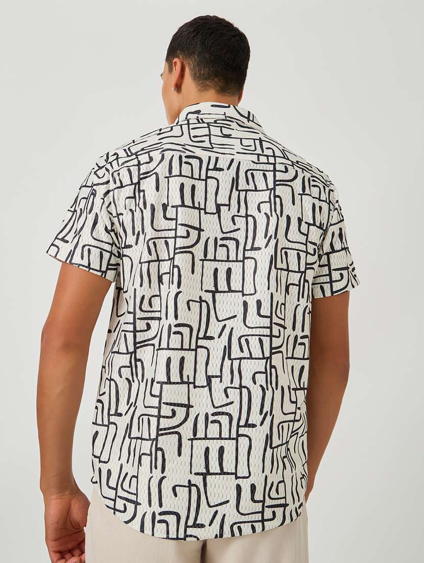 men printed short sleeve regular fit casual shirt - 21971549 -  Standard Image - 2