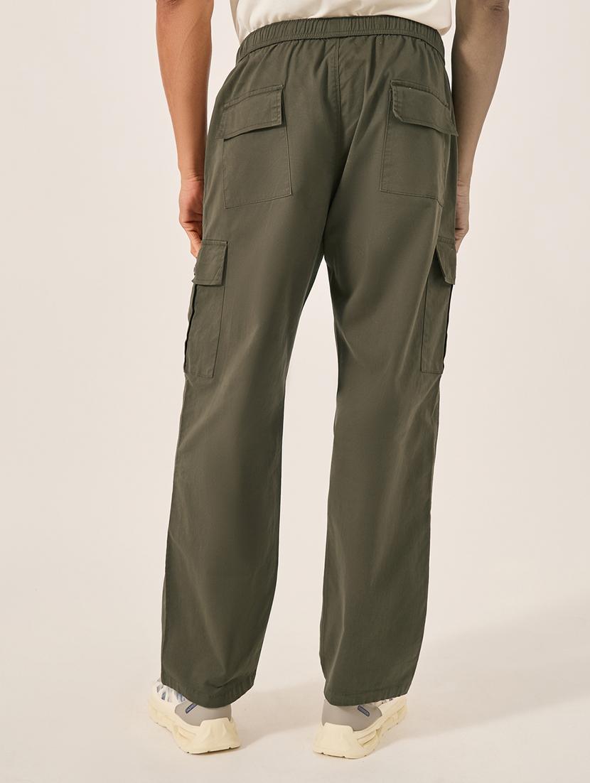 men solid mid rise loose fit cargo - 21971696 - Standard Image - 2