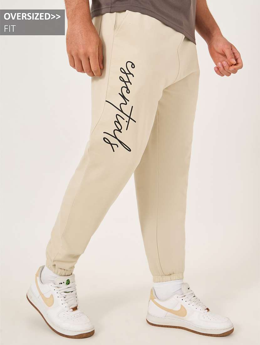 men printed mid rise relaxed fit jogger