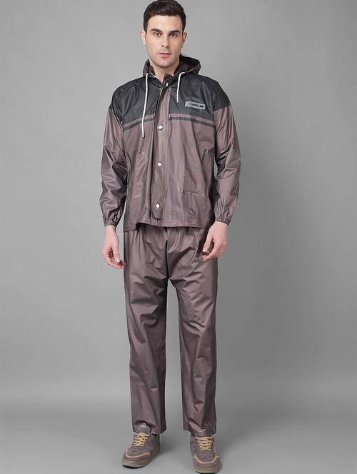 men color block long sleeve rain suit set - 21971925 - Standard Image - 0