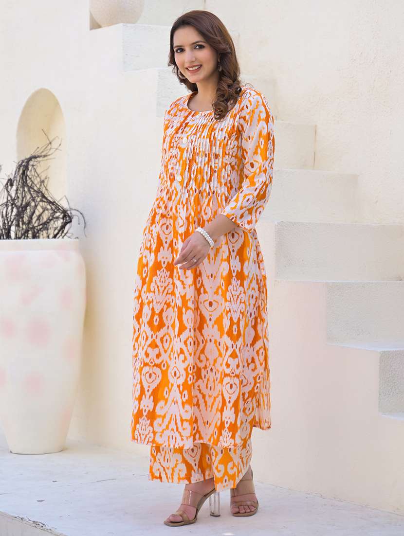 women ikat printed three quarter sleeve kurta pant set - 21972318 - Standard Image - 2