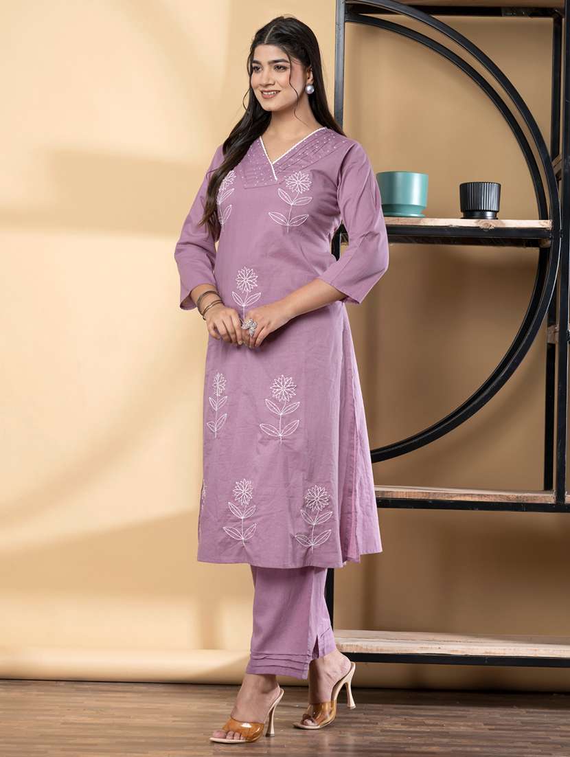 women floral three quarter sleeve kurta pant set - 21972332 -  Standard Image - 2