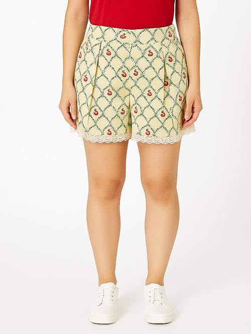 green cotton regular shorts - 21972360 - Standard Image - 0