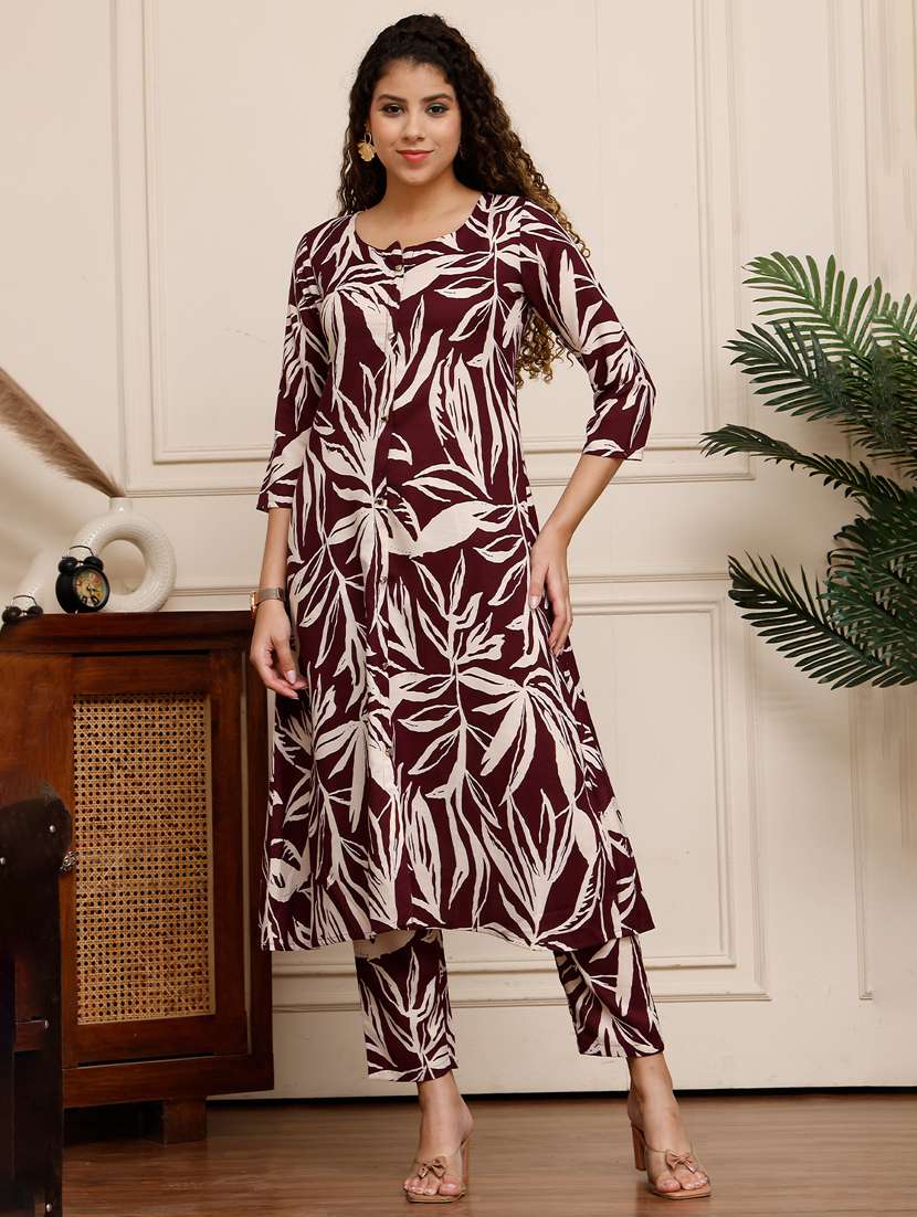 women printed three quarter sleeve kurta pant set - 21972460 -  Standard Image - 2