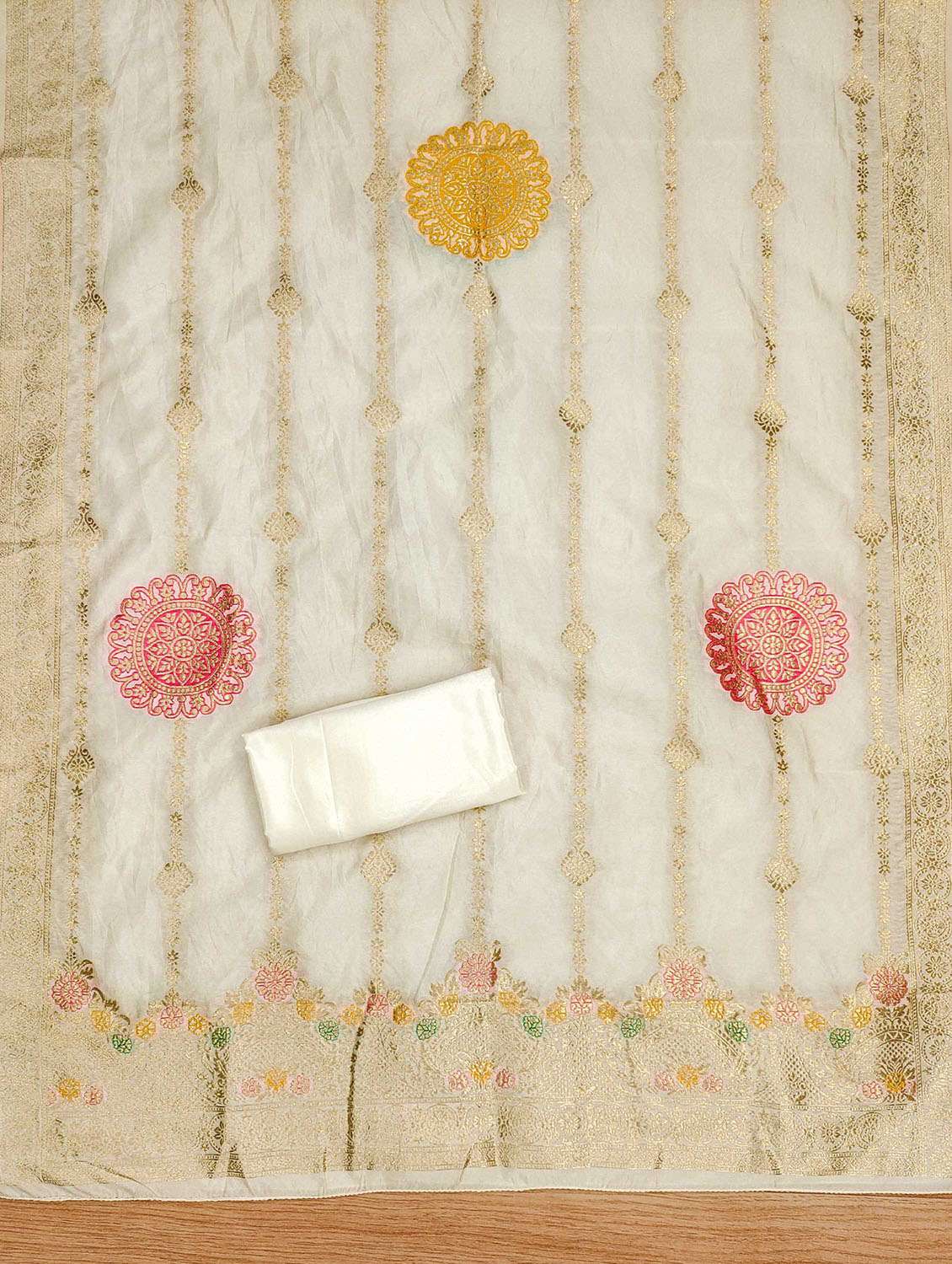 women self design embroidered unstitched suit set - 21972510 -  Standard Image - 2