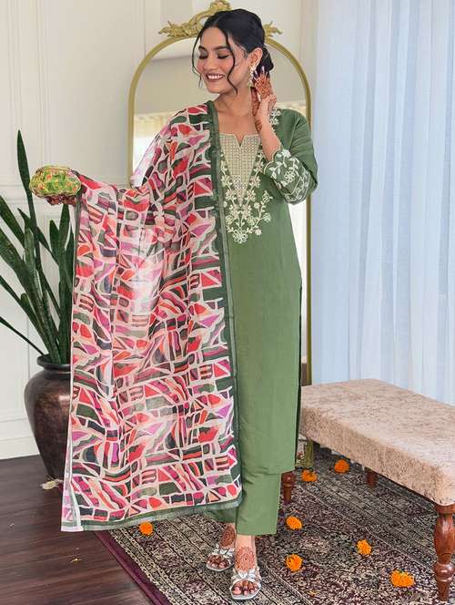 women three quarter sleeve kurta pant with dupatta set - 21972549 -  Standard Image - 0