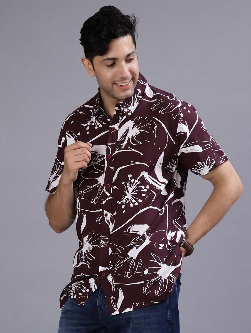 men printed short sleeve regular fit casual shirt - 21973814 -  Standard Image - 2