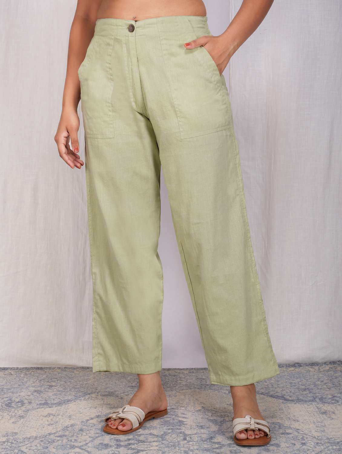 women solid mid rise straight fit trouser - 21974901 - Zoom Image - 0