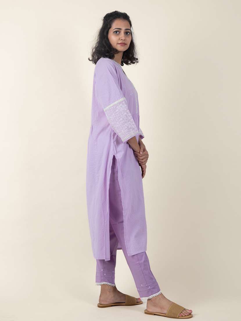 women solid with work three quarter sleeve a-line kurta - 21974942 -  Standard Image - 2