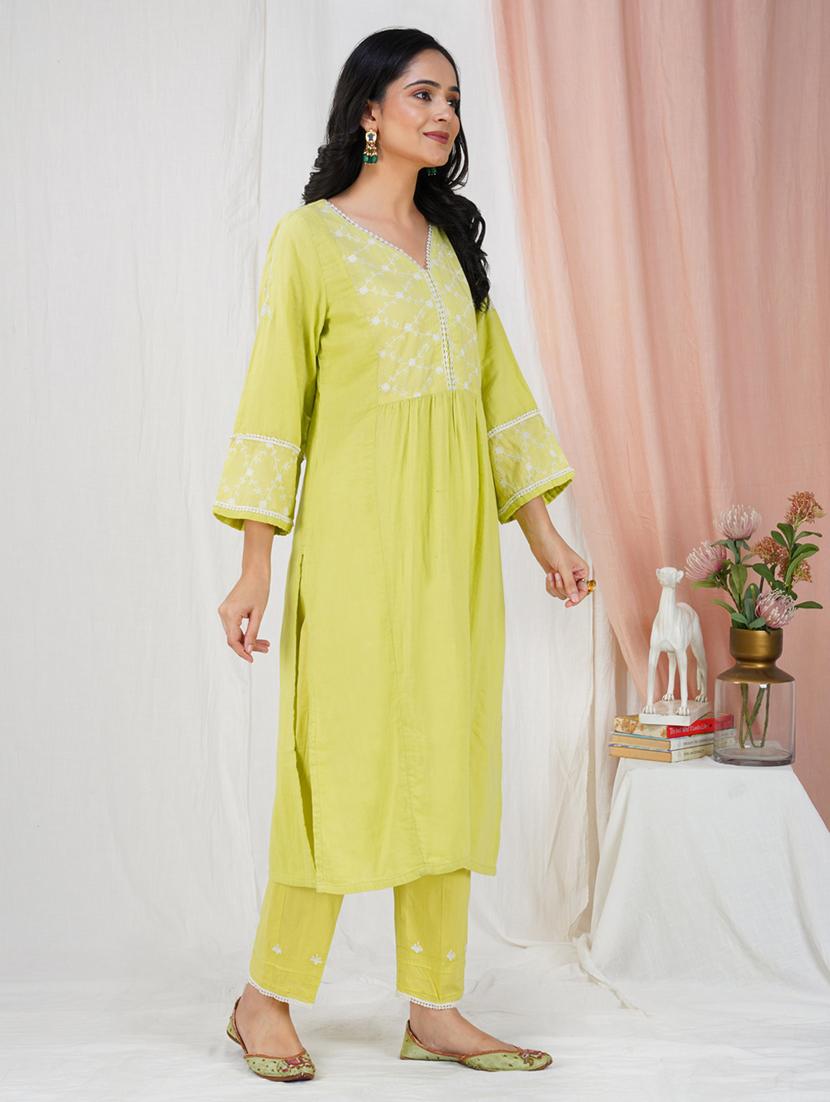 women solid with work three quarter sleeve a-line kurta - 21974943 - Standard Image - 2