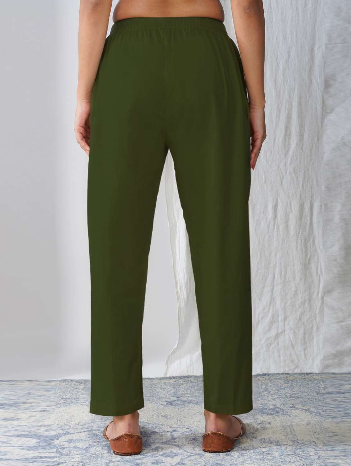 women solid mid rise ankle length tapered pant - 21975007 -  Standard Image - 2