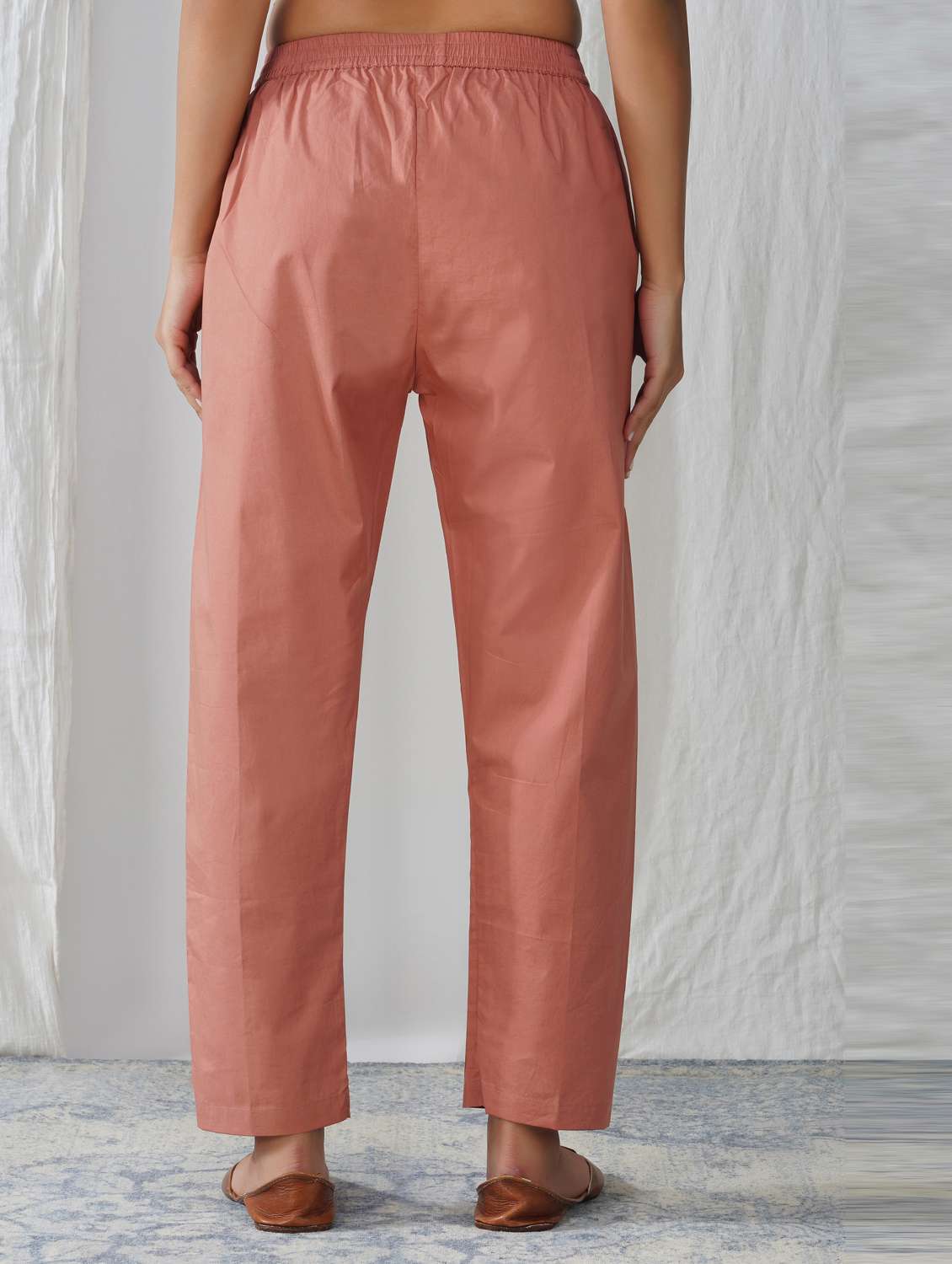 women solid mid rise ankle length tapered pant - 21975032 -  Standard Image - 2