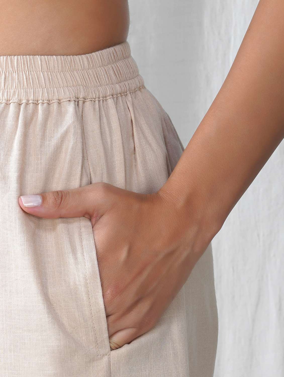 women solid mid rise ankle length tapered pant - 21975046 -  Standard Image - 2