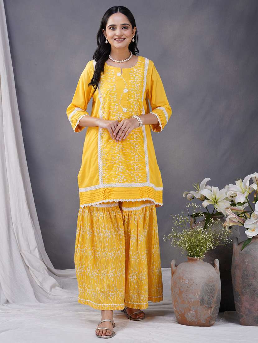 women solid with work three quarter sleeve kurta sharara set