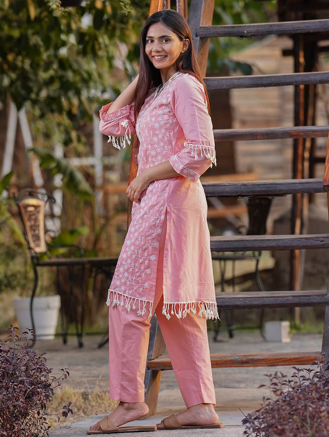 women three quarter sleeve kurta pant with dupatta set - 21975102 -  Standard Image - 2