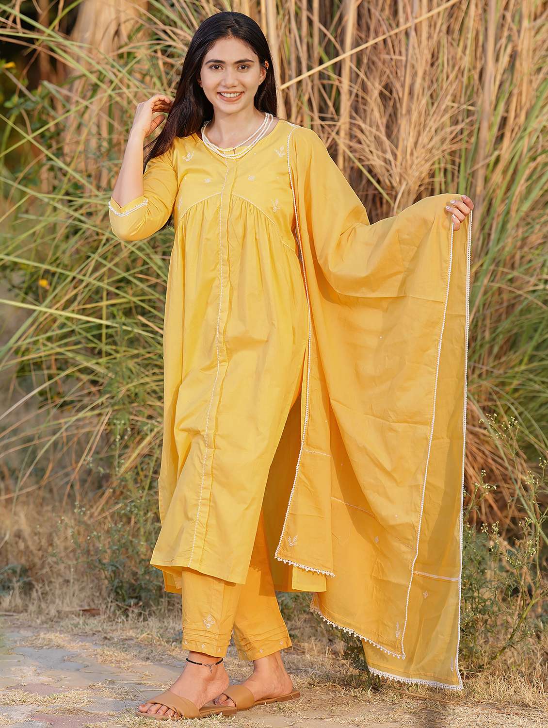women three quarter sleeve kurta pant with dupatta set