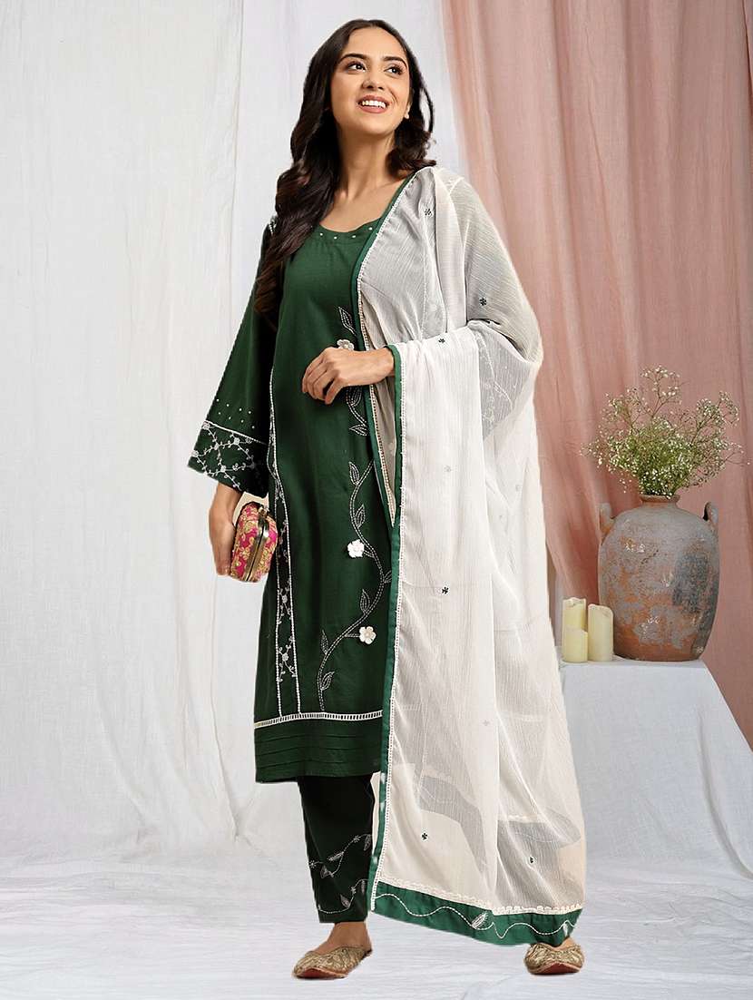 women solid with work long sleeve kurta pant with dupatta set