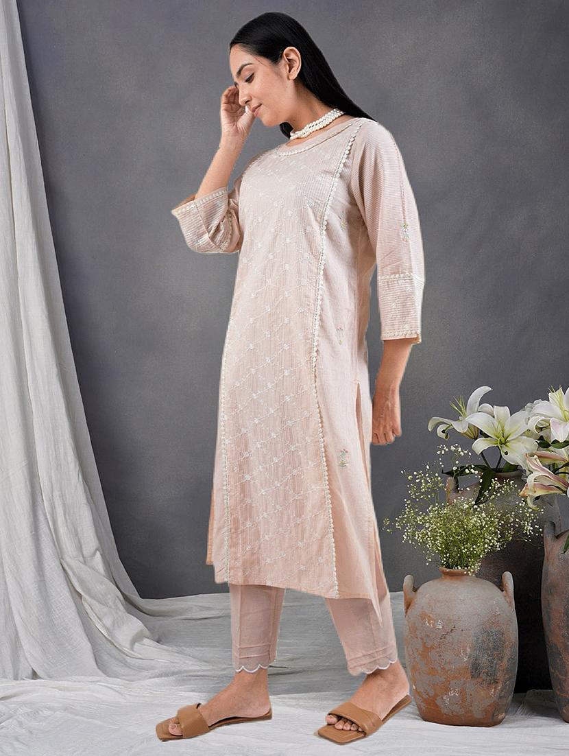 women three quarter sleeve kurta pant with dupatta set - 21975157 - Standard Image - 2
