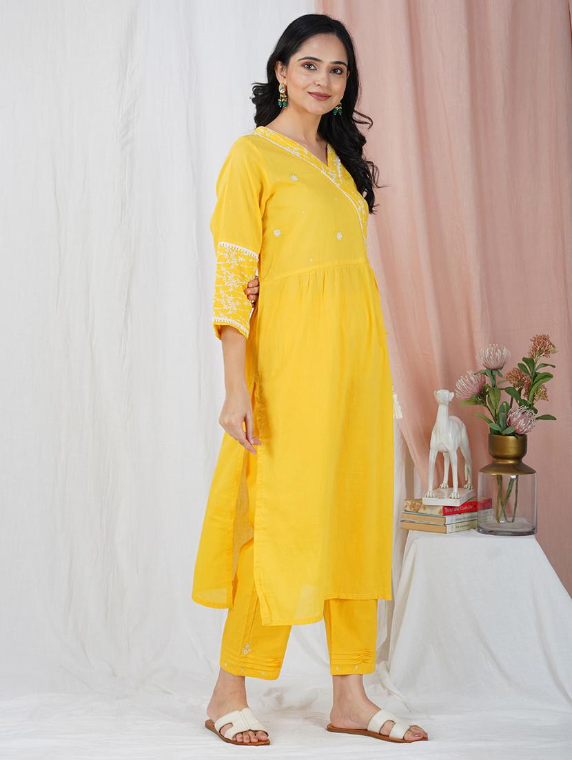 women three quarter sleeve kurta pant with dupatta set - 21975165 - Standard Image - 2