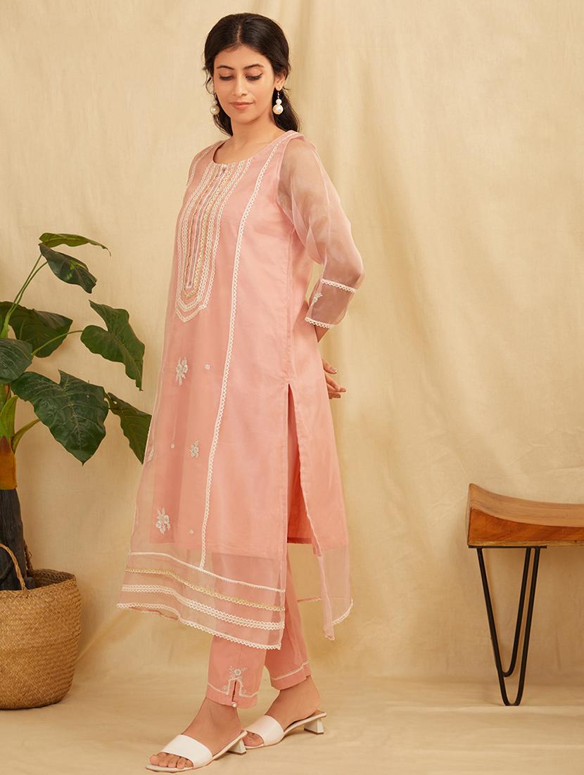 women three quarter sleeve kurta pant with dupatta set - 21975185 - Standard Image - 2