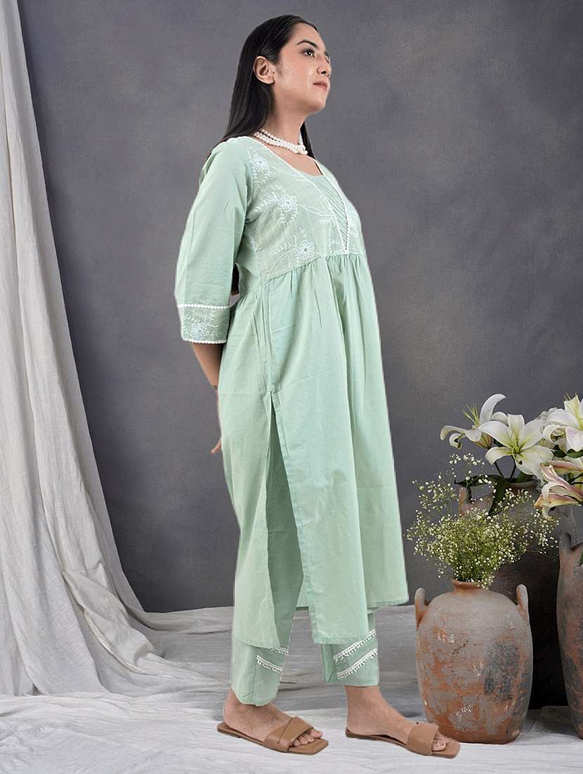 women three quarter sleeve kurta pant with dupatta set - 21975187 -  Standard Image - 2