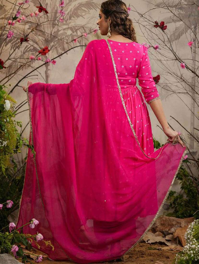 women three quarter sleeve kurta pant with dupatta set - 21975485 - Standard Image - 2