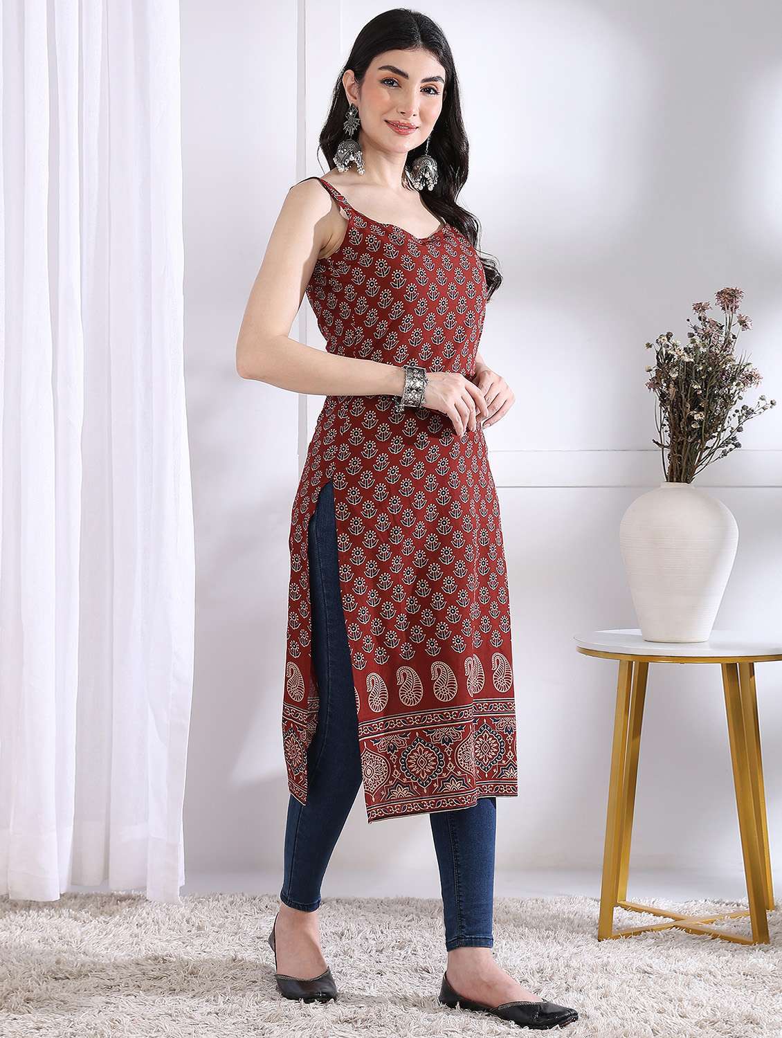 women printed sleeveless straight kurta - 21975780 -  Standard Image - 2