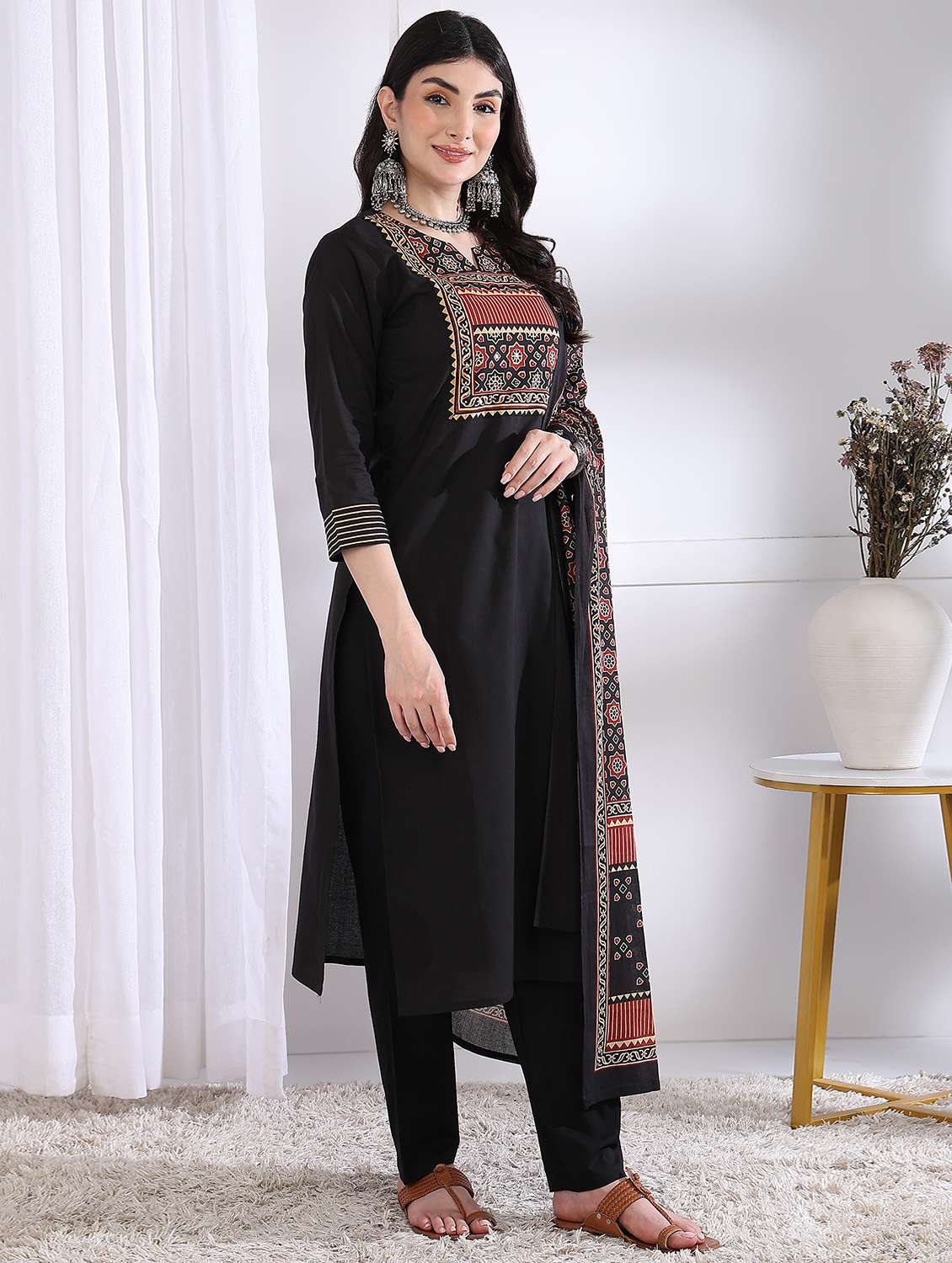 women three quarter sleeve kurta pant with dupatta set - 21975801 -  Standard Image - 2